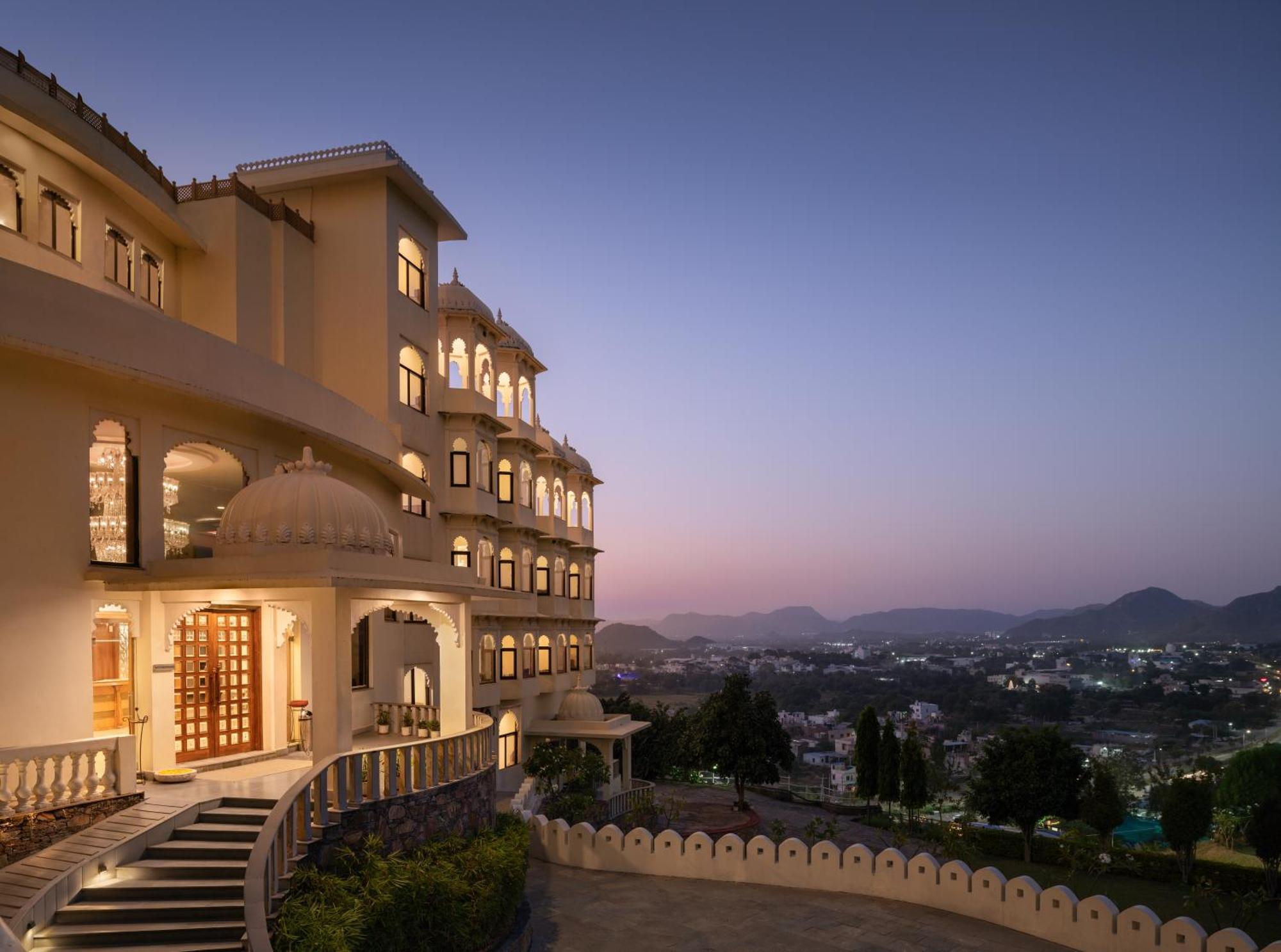 Bhairavgarh Palace Udaipur Kültér fotó